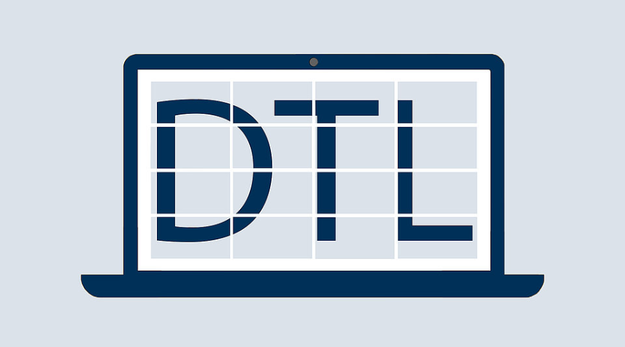Laptop-Bildschirm mit Aufschrift "DTL"