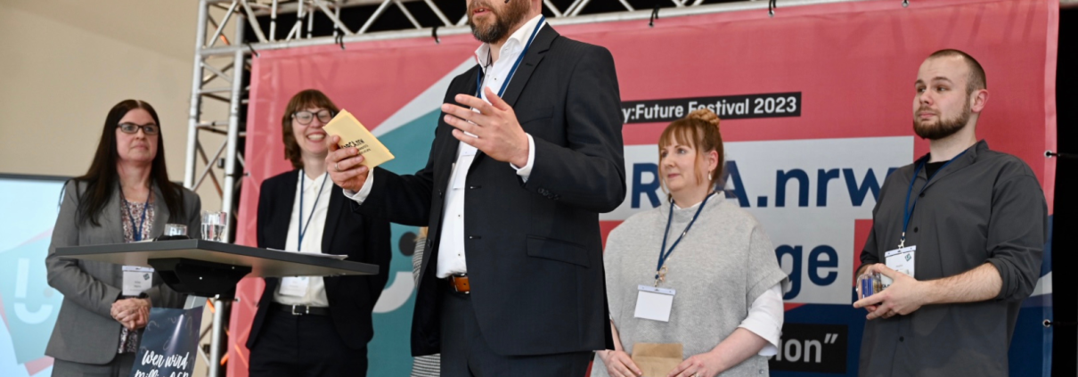 Markus Deimann auf dem Podium beim UFF Festival