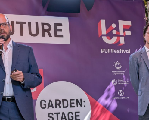 Markus Deimann und Dr. Michael Schubert auf der Garden Stage beim U:FF 2025