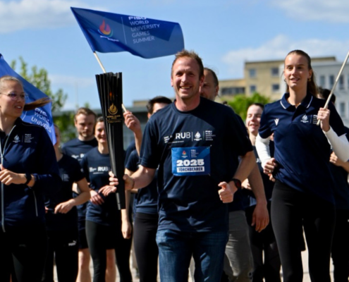 Fackellauf zu FISU World University Games RUB an der Ruhr-Universität Bochum