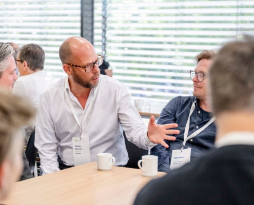 Markus Deimann diskutiert auf der Learning AID